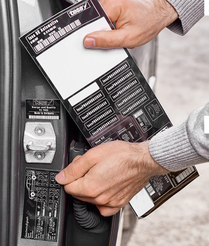  二維碼標簽如何實現(xiàn)高速模切？| 卷對卷激光模切一體機解決方案